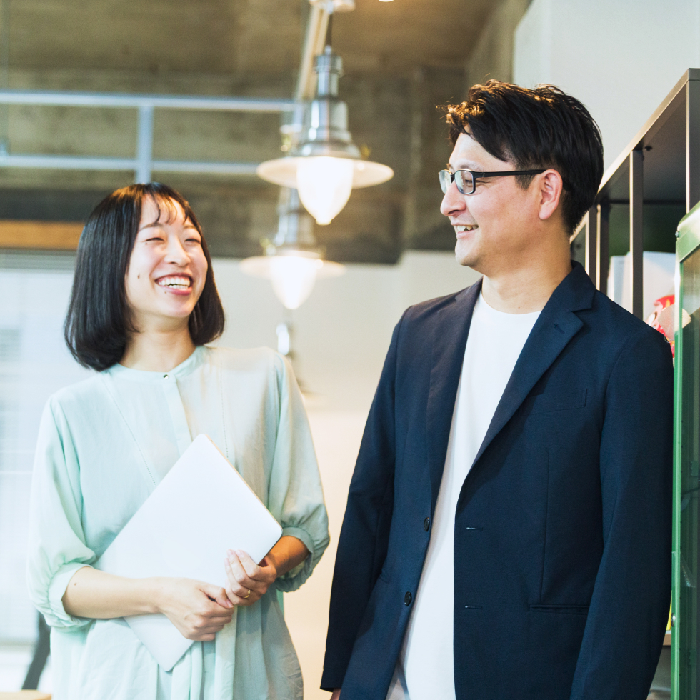 株式会社リーピーの日本の平均年収を<br />
引き上げていく側に立つ。